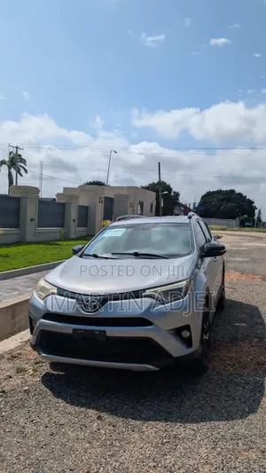 Toyota RAV4 2016 Silver