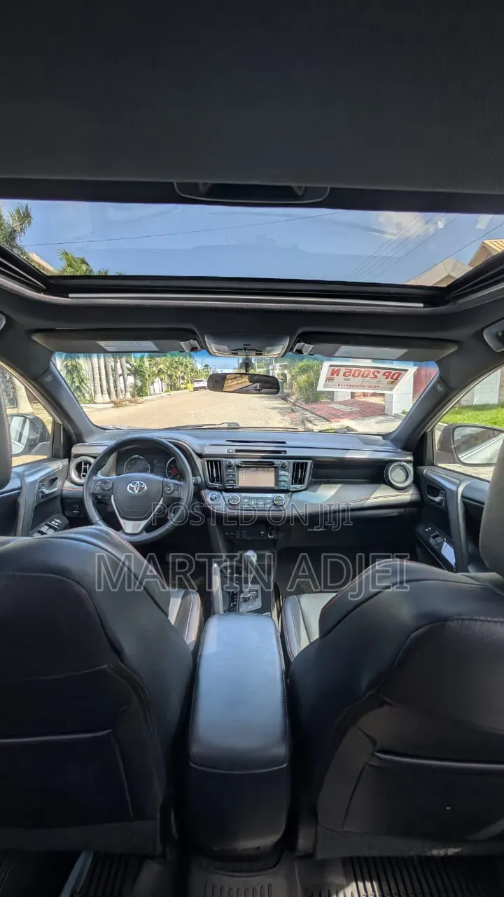 Toyota RAV4 2016 Silver