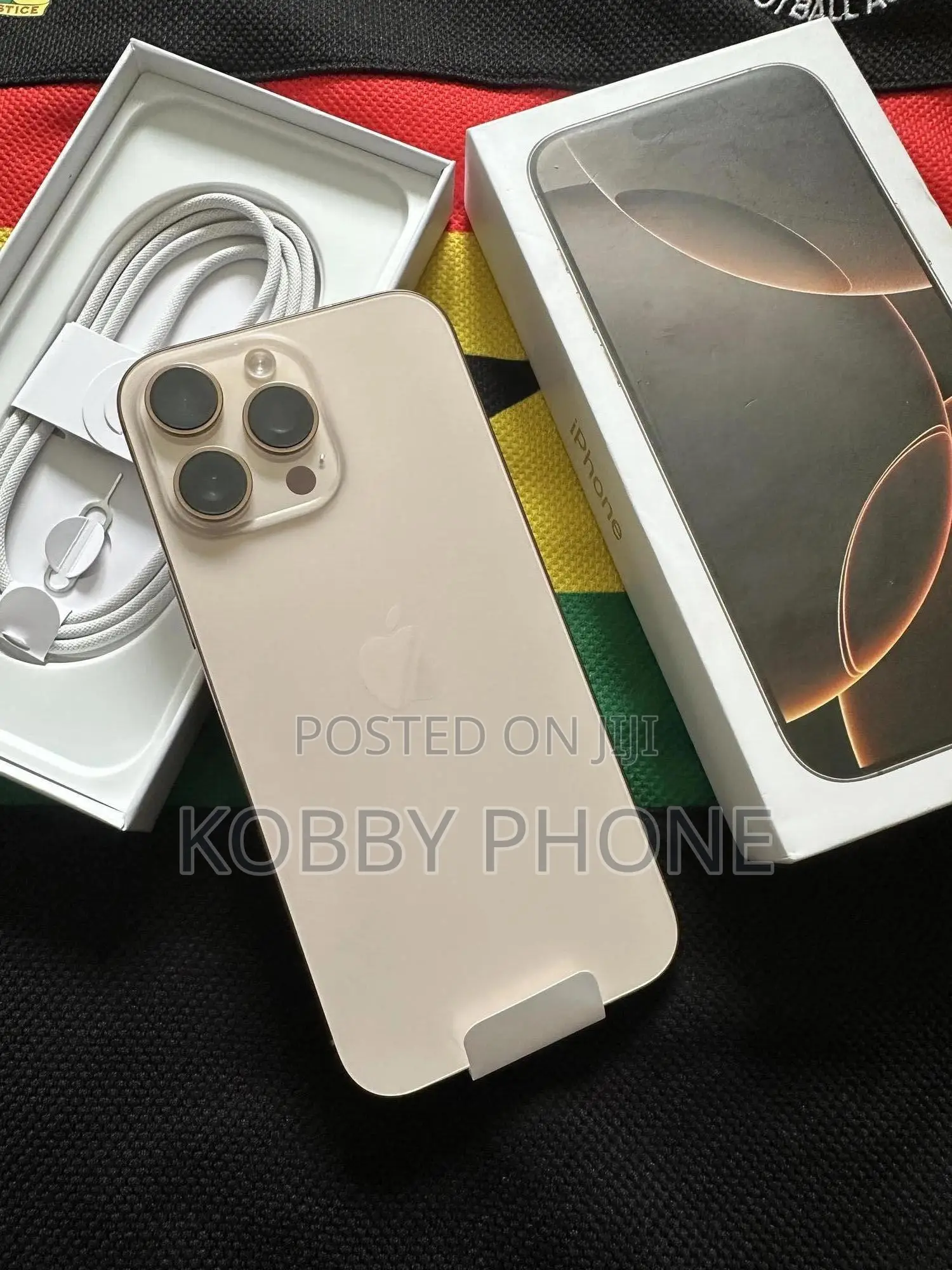 New Apple iPhone 16 Pro Max 256 GB Gold