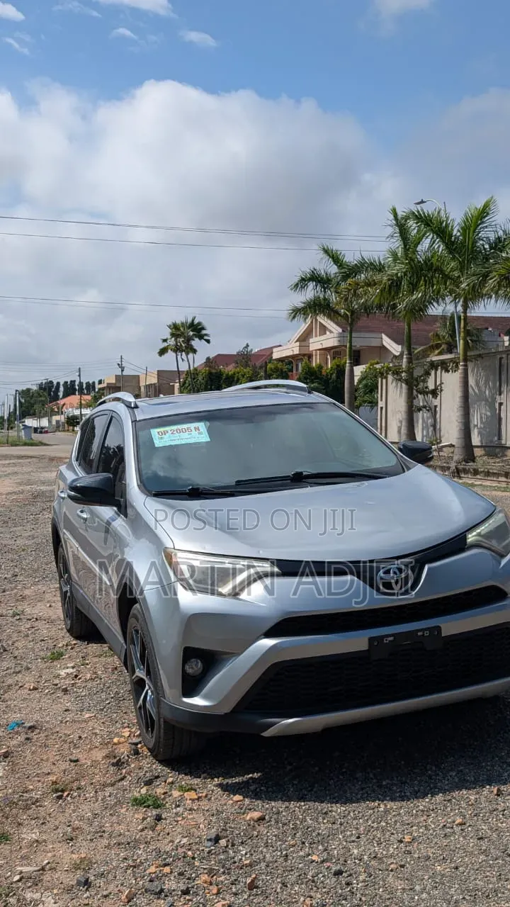 Toyota RAV4 2016 Silver