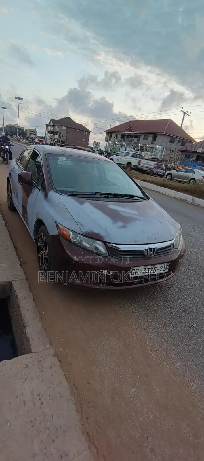 Honda Civic 1.8 5 Door Automatic 2012 Burgundy