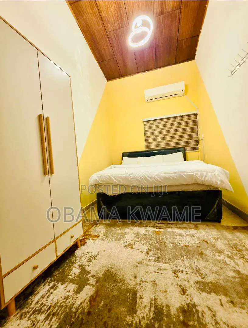 Furnished 1bdrm Apartment in Laryea Homes, A&C Mall Area for rent