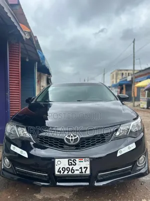 Toyota Camry SE 4dr Sedan (2.5L 4cyl 6A) 2014 Black