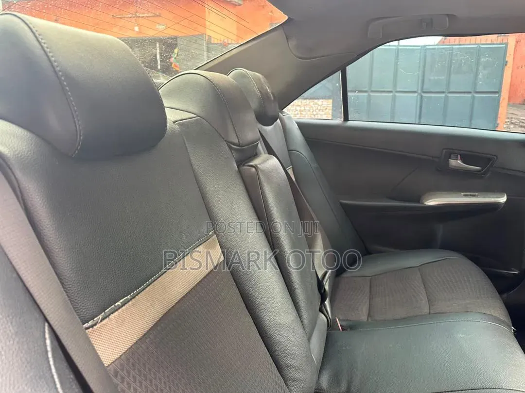 Toyota Camry SE 4dr Sedan (2.5L 4cyl 6A) 2014 Black