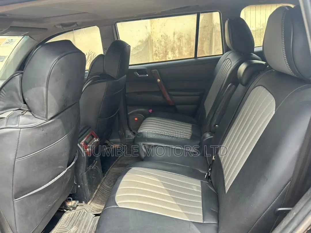 Toyota Highlander 2015 Black