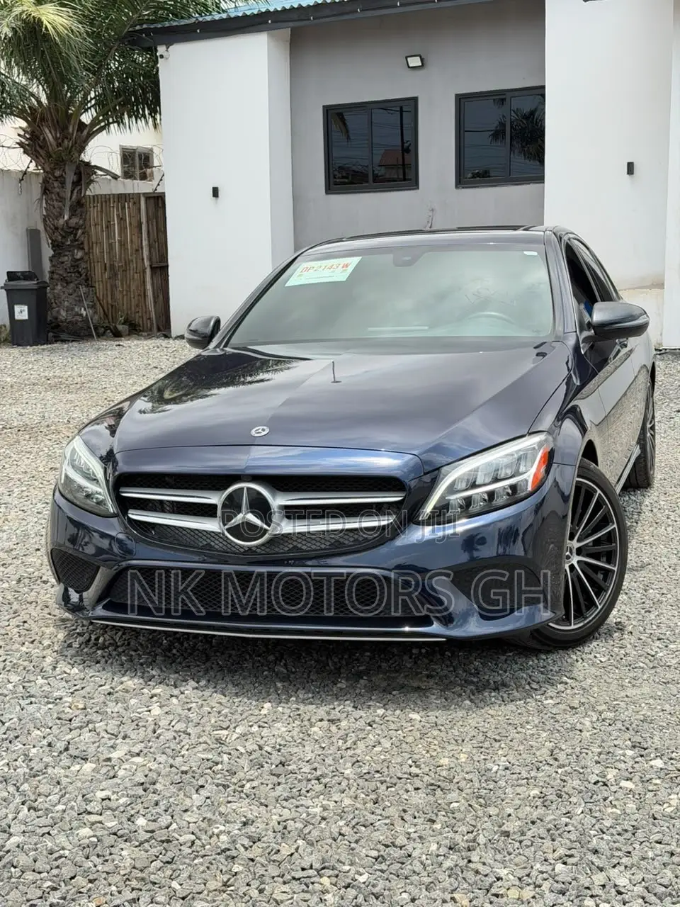 Mercedes-Benz C300 2021 Blue