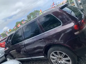 Volkswagen Tiguan SE 2013 Brown