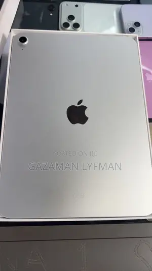 New Apple iPad (2025) 128 GB Silver