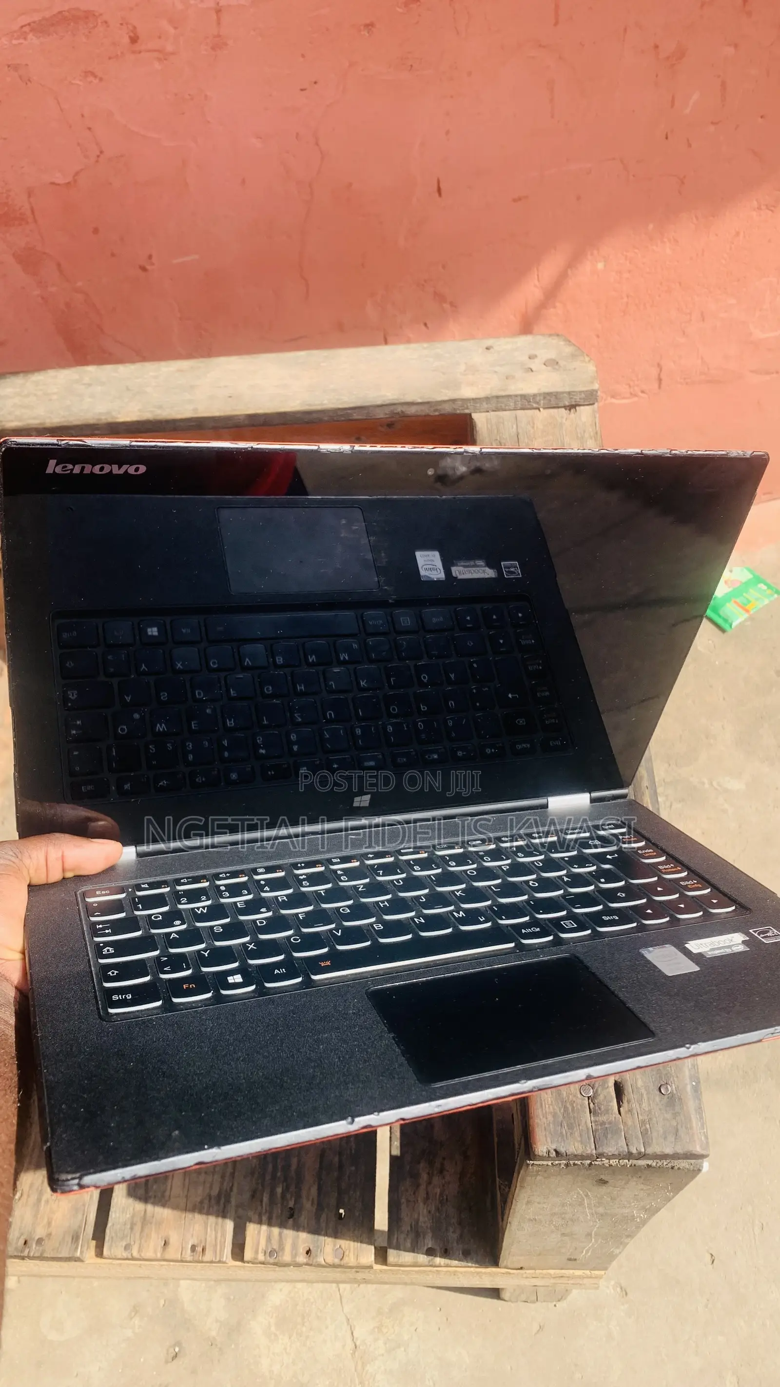 Laptop Lenovo ThinkPad T14 8GB Intel Core i5 HDD+SSD 256GB