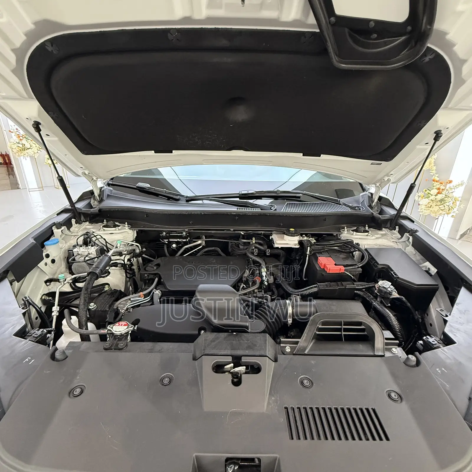 Honda CR-V 2023 White
