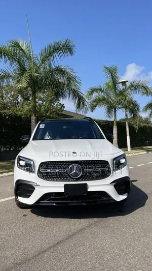 Mercedes-Benz GLB-Class GLB 250 4MATIC 2022 White