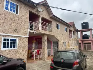 Furnished 8bdrm Apartment in Kasoa for sale