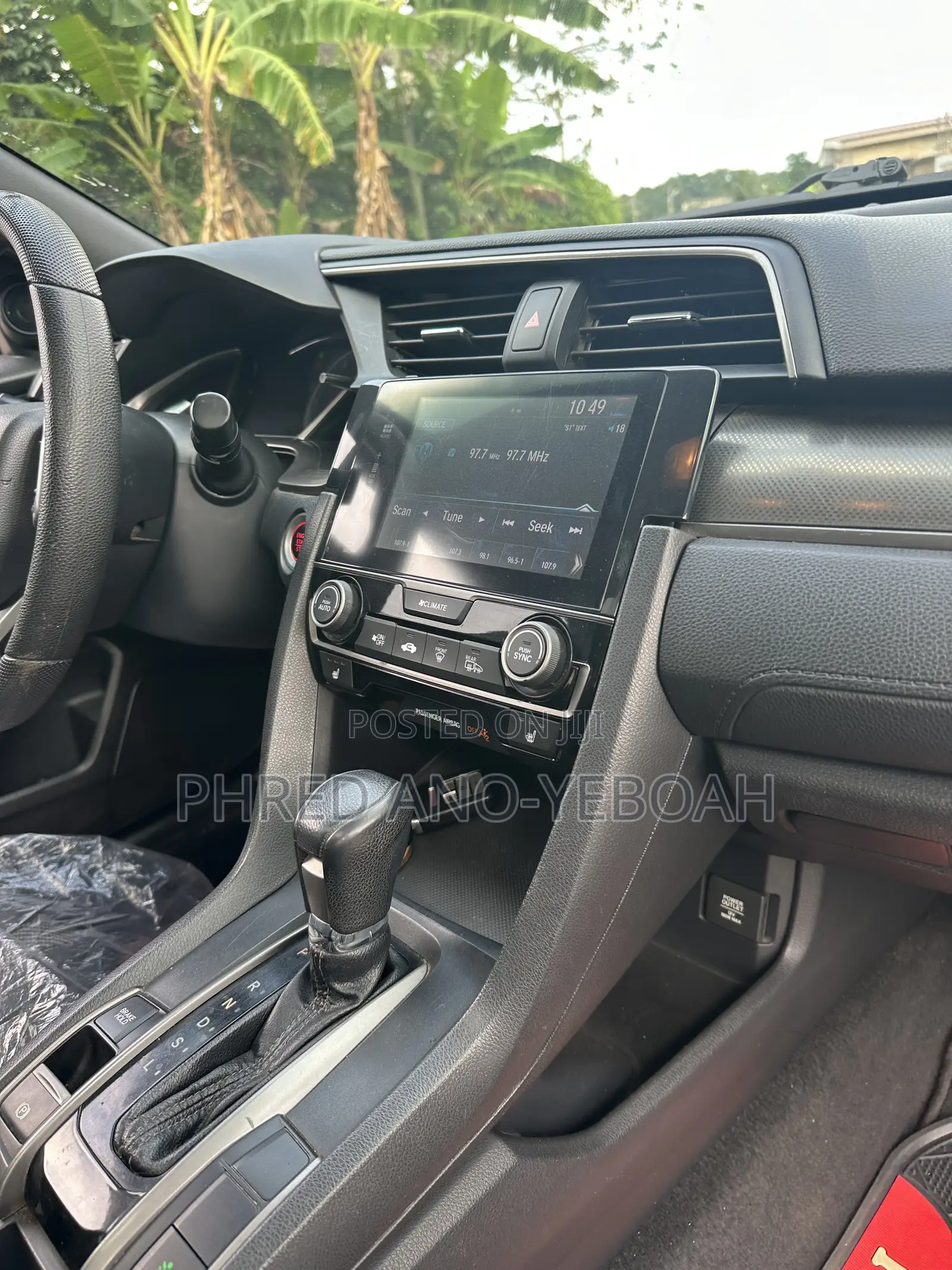 Honda Civic Sport Touring 4dr Hatchback (1.5L 4cyl) 2017 Black