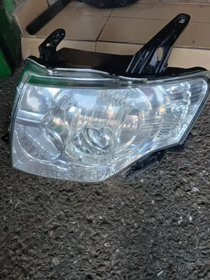 Mitsubishi Pajero 4N40 Headlight Left Sade Home Use