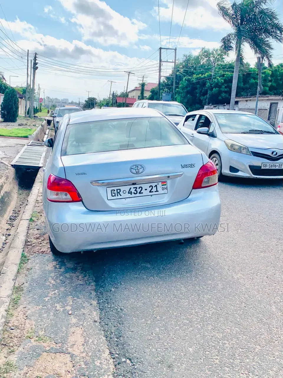 Toyota Belta 2009 Silver