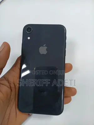 Apple iPhone XR 64 GB Black