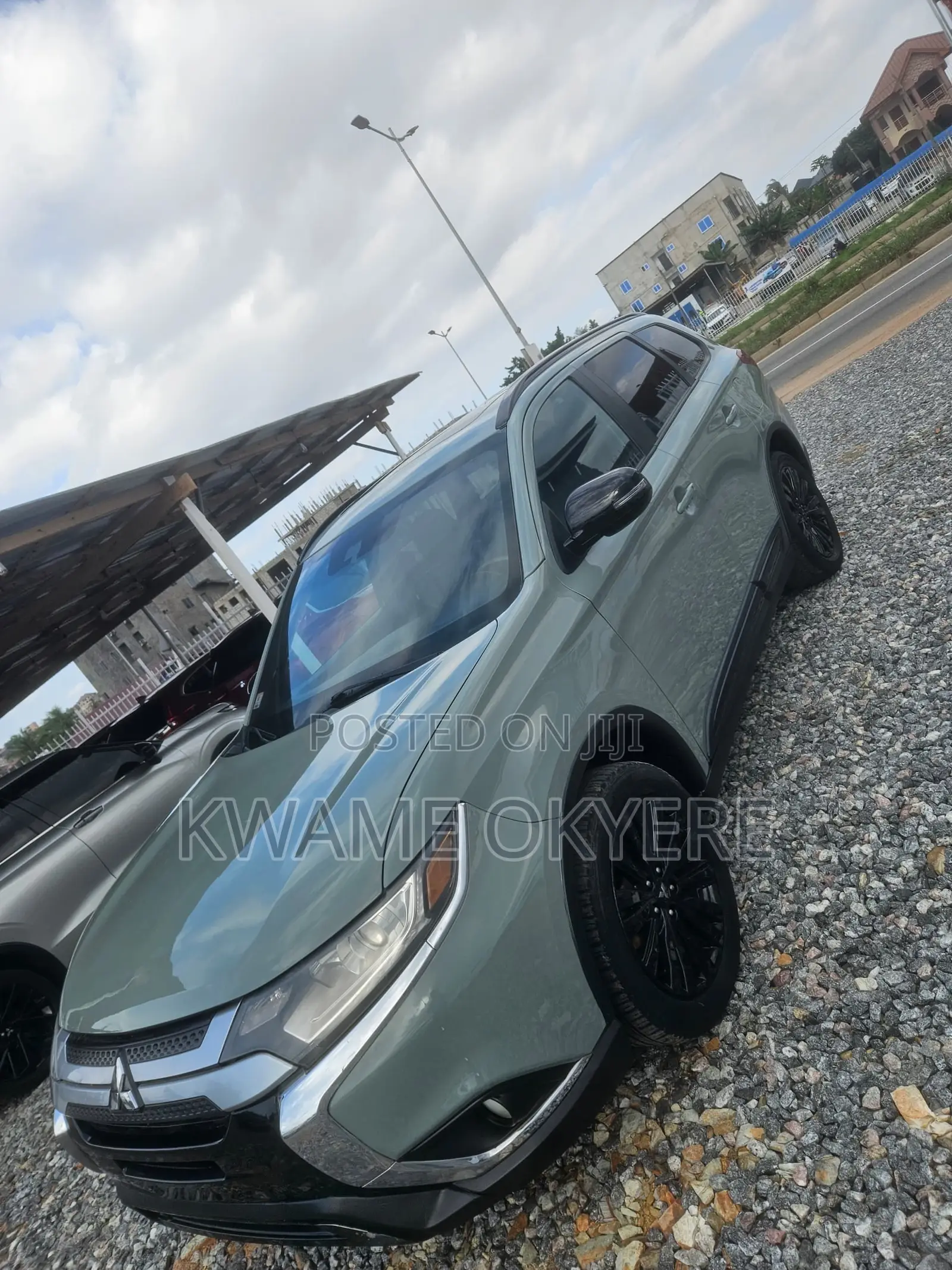 Mitsubishi Outlander LE FWD 2020 Green