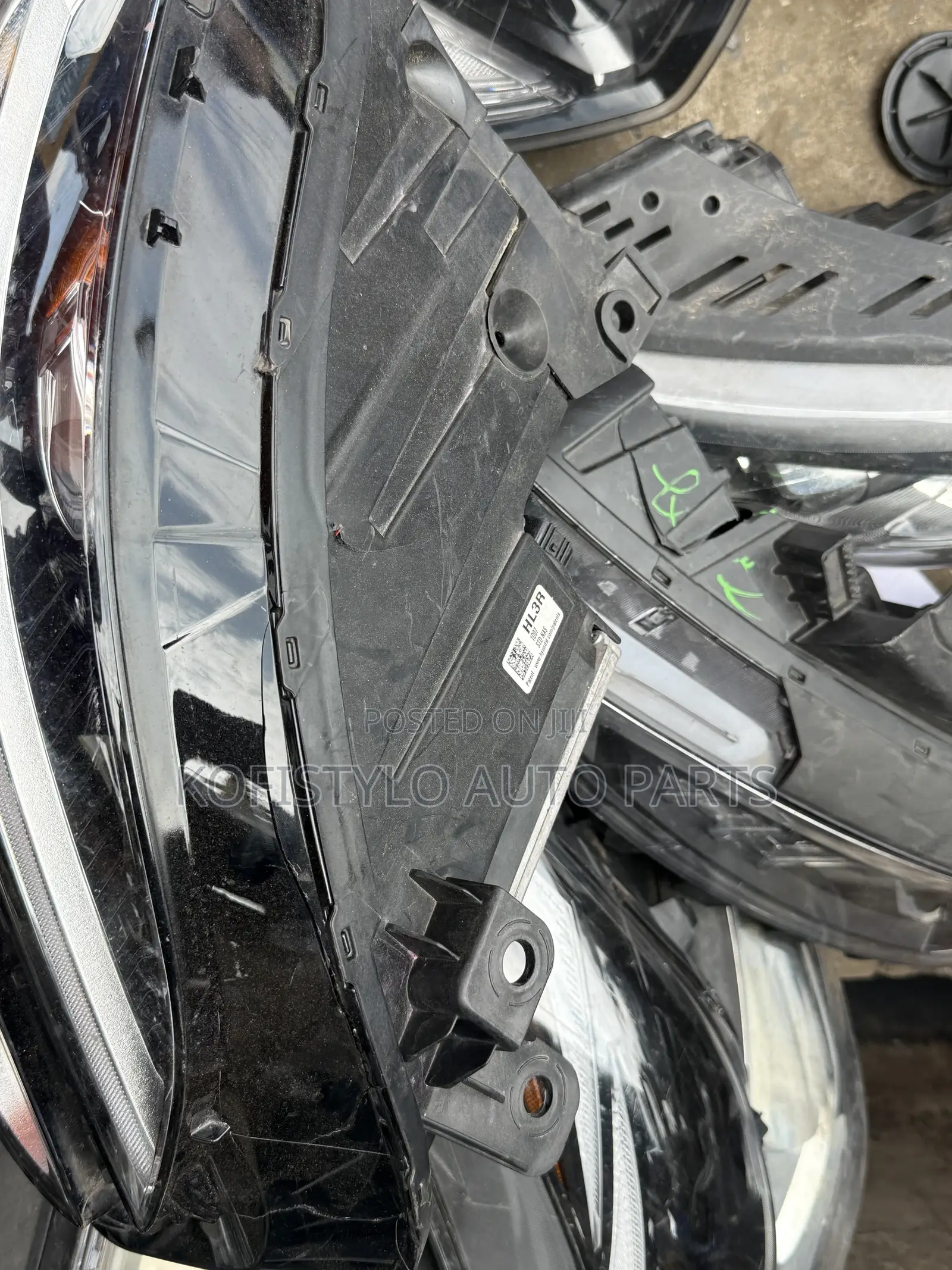 Hyundai Genesis 2025 Headlight
