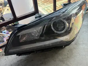 Hyundai Genesis Headlight