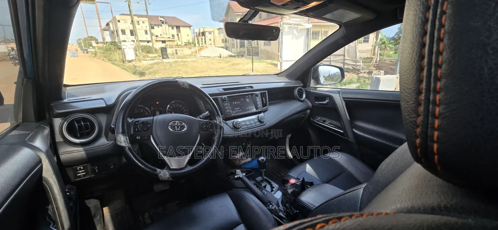 Toyota RAV4 SE AWD (2.5L 4cyl 6A) 2017 Blue