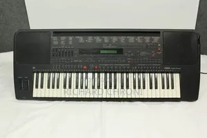 Yamaha PSR-5700 Keyboard