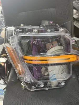 Ford F150 2022 Headlight