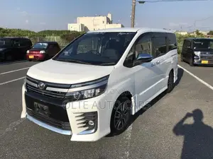 Toyota Voxy V 2WD 7-Seater 2019 White
