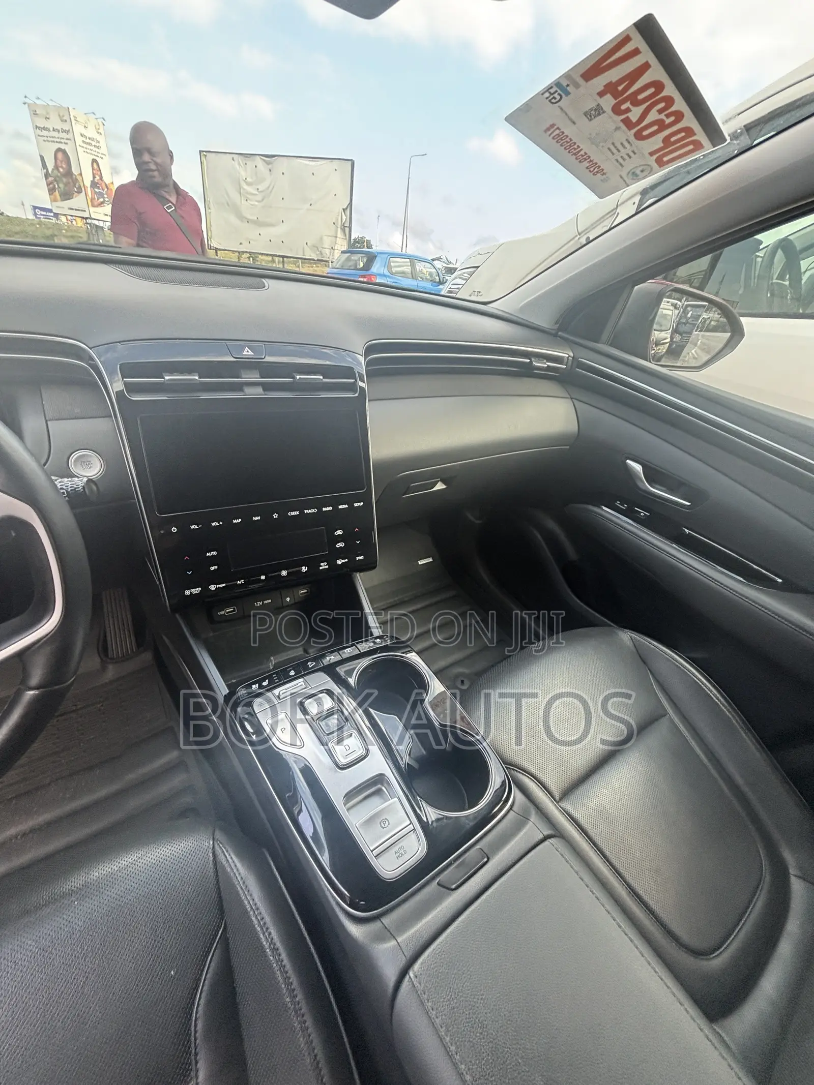 Hyundai Tucson 2024 Brown