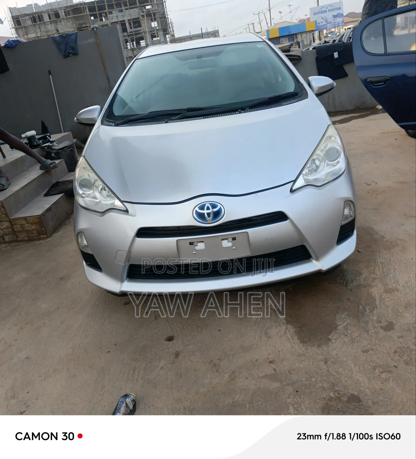 Toyota Aqua 2015 Silver