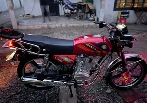 Royal RY125 2026 Red
