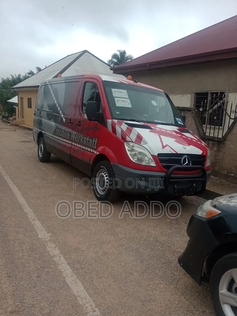 Mercedes-Benz Sprinter 2011 Black