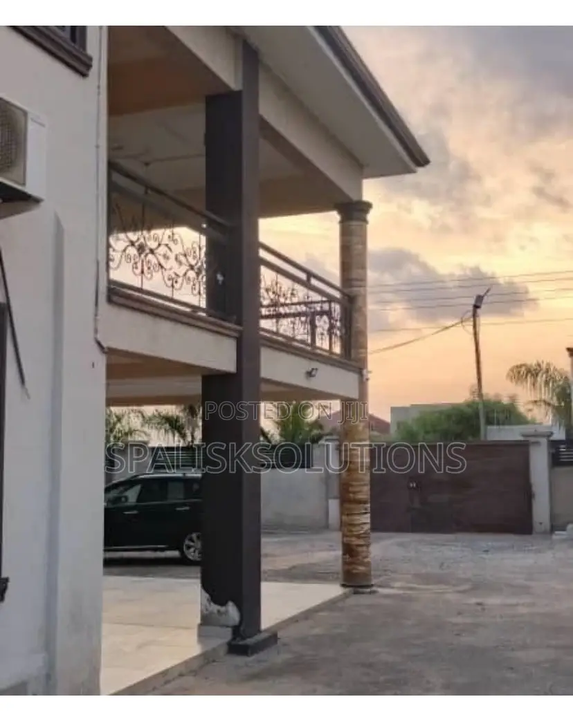 4bdrm House in Community 9, Tema Metropolitan for sale