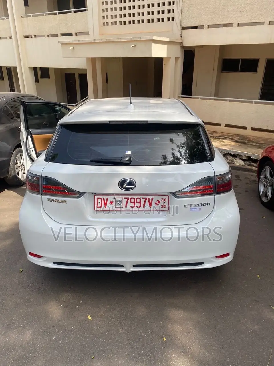 Lexus CT Base 2013 White