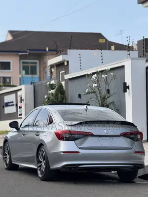 Honda Civic Touring 2022 Silver