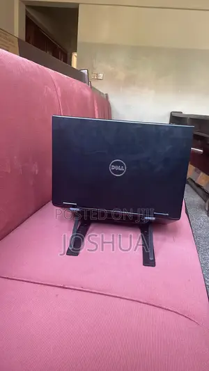Laptop Dell Latitude 3390 2-in-1 16GB Intel Core i5 SSD 256GB
