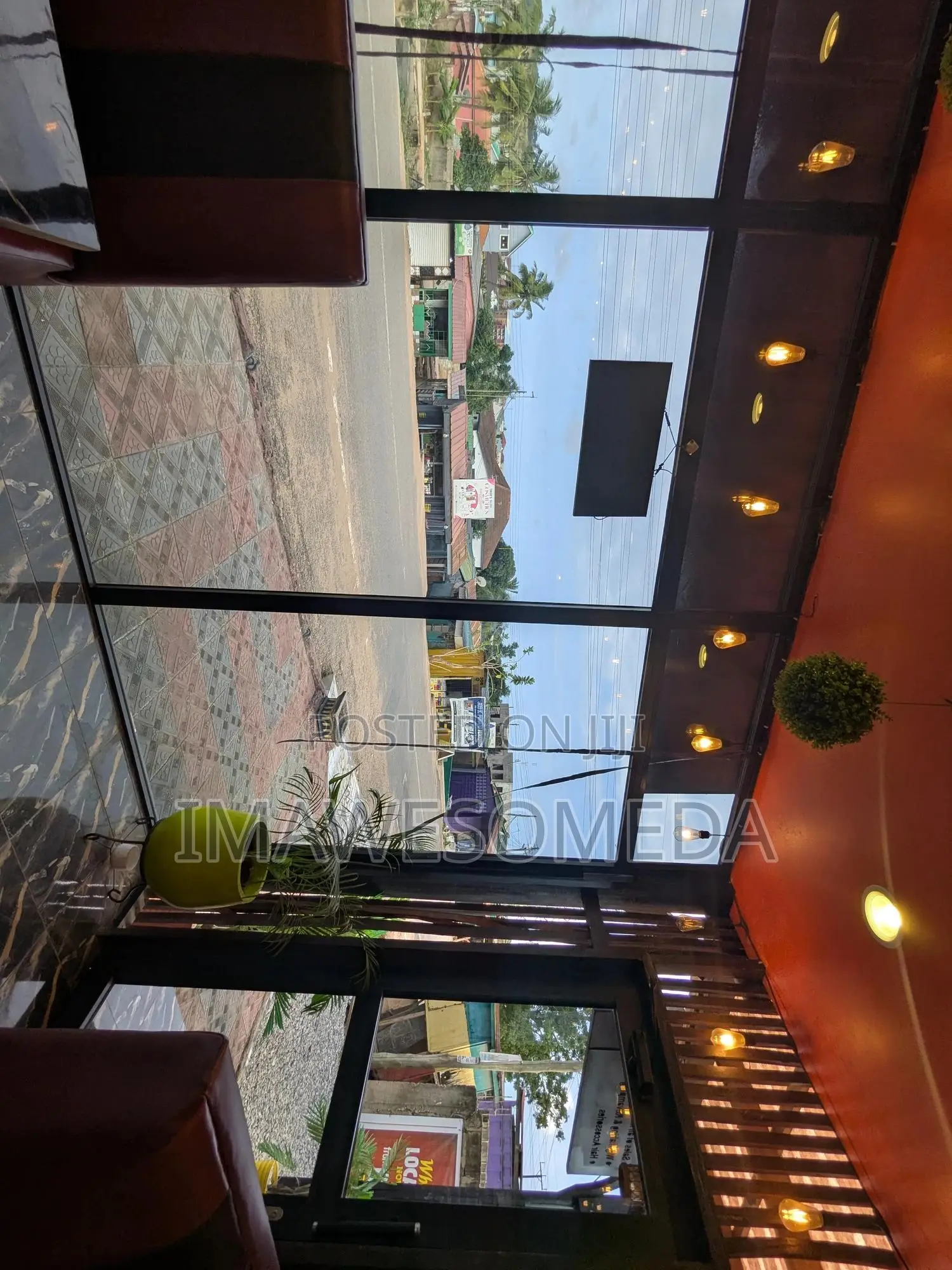 Fully Furnished Restaurant Space for Lease