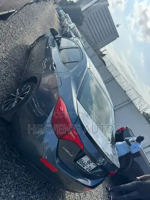 Toyota Corolla 2018 Gray