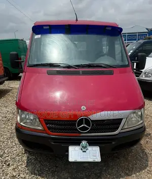 Mercedes-Benz Sprinter 2005 Red