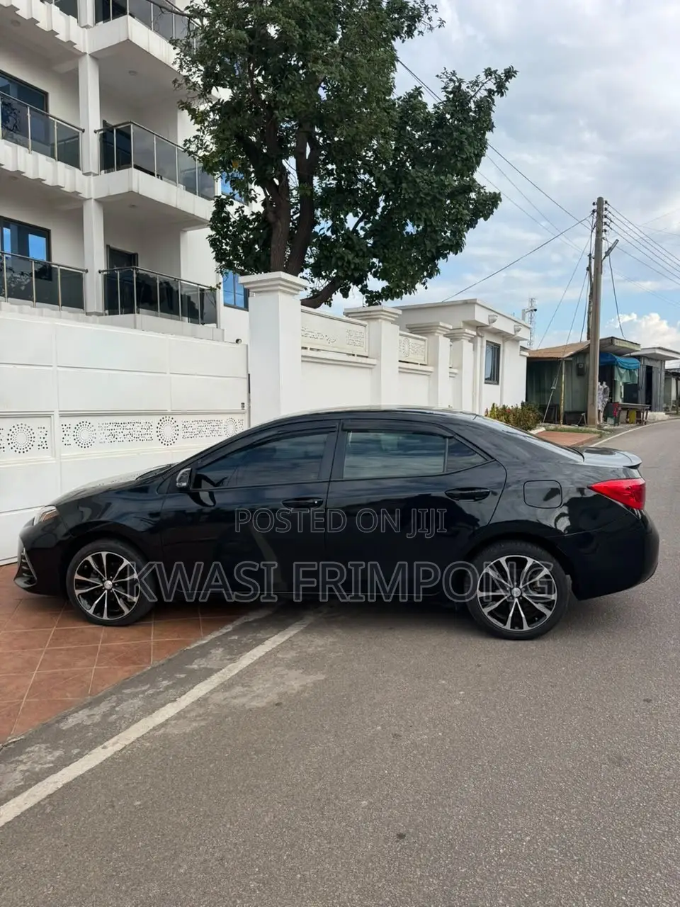 Toyota Corolla SE (1.8L 4cyl 6M) 2018 Black