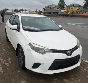 Toyota Corolla 2015 White