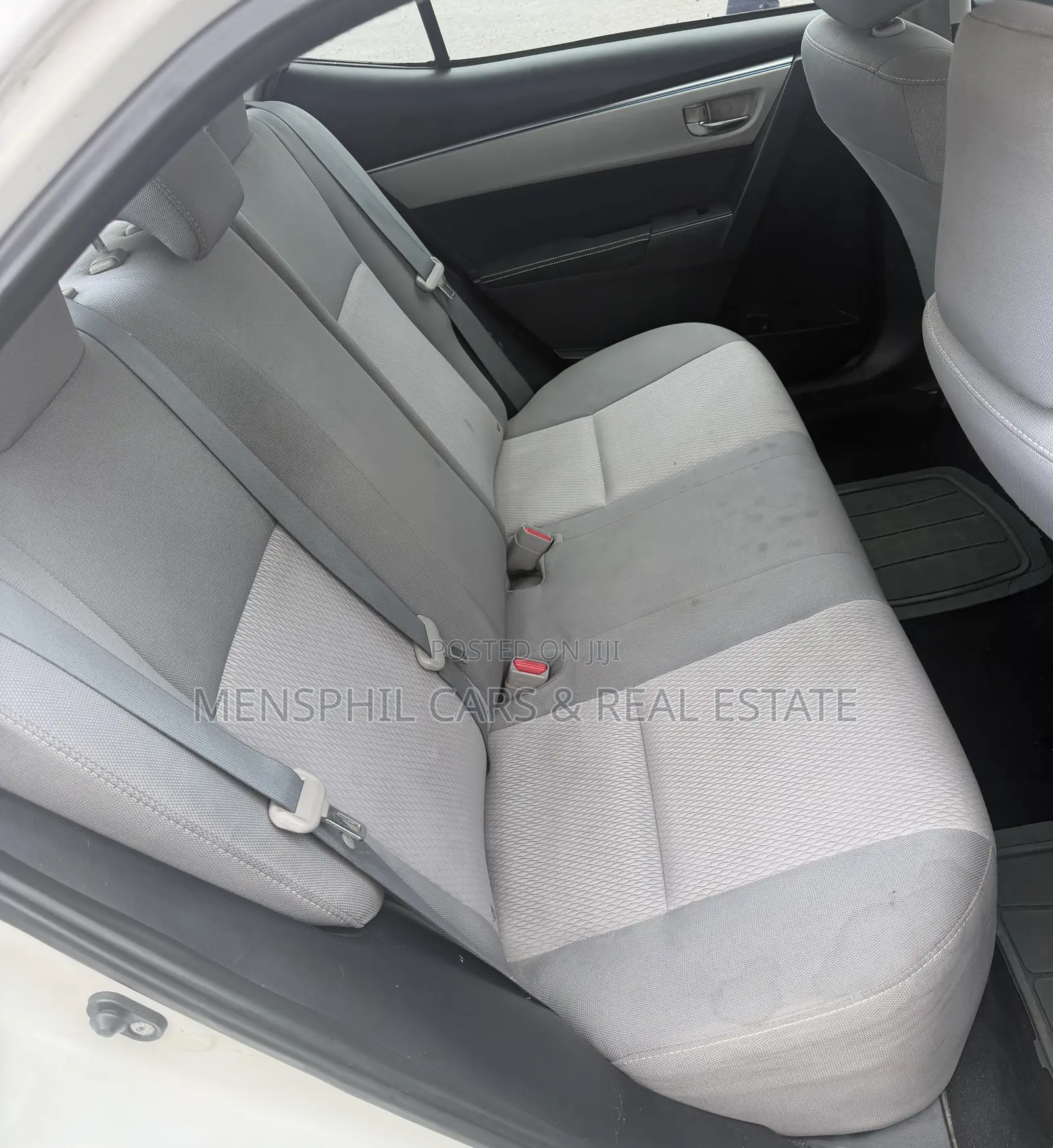 Toyota Corolla 2015 White