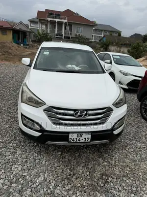 Hyundai Santa Fe 2014 White
