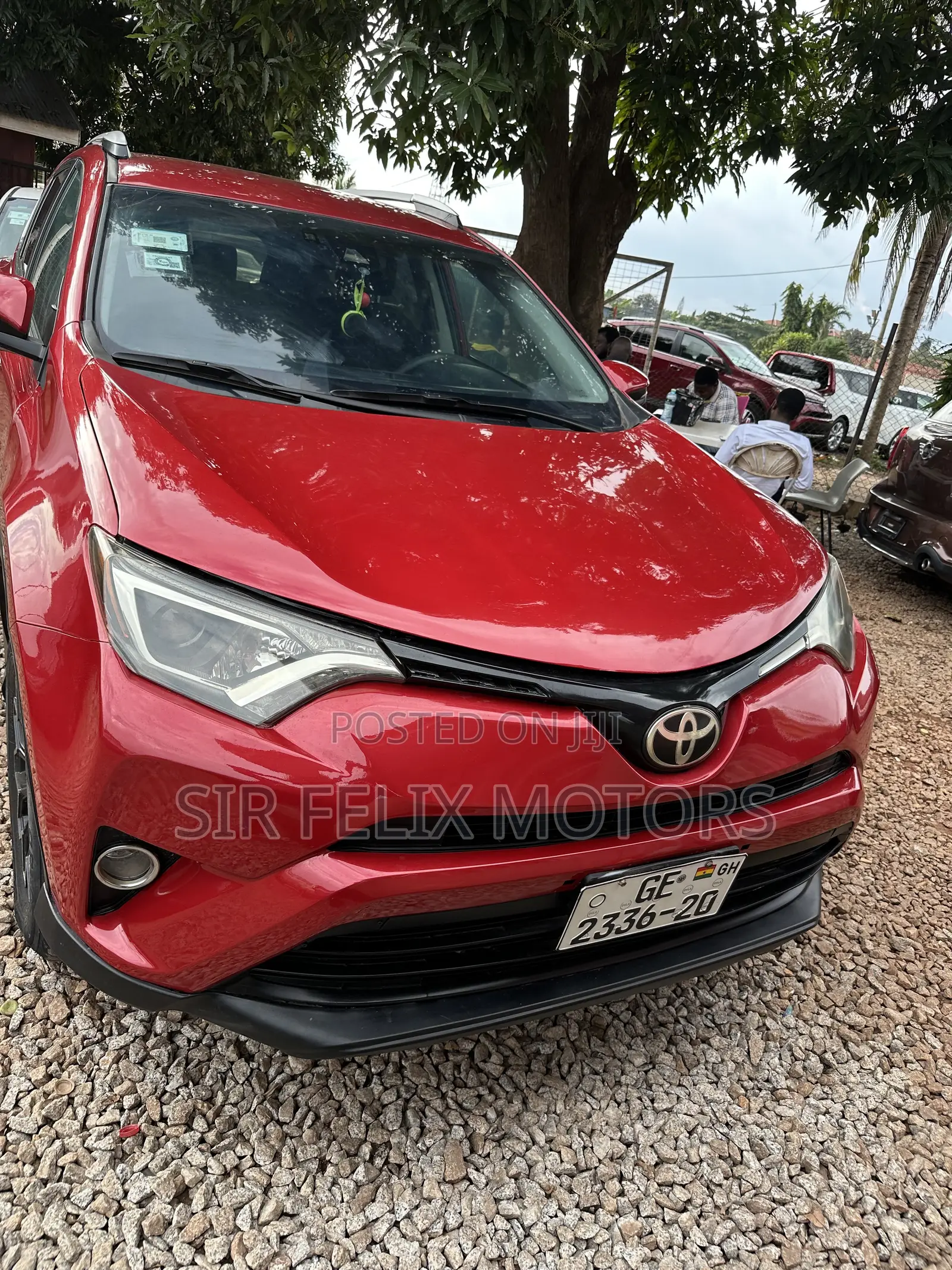 Toyota RAV4 LE 4dr SUV AWD (2.5L 4cyl 6A) 2018 Red