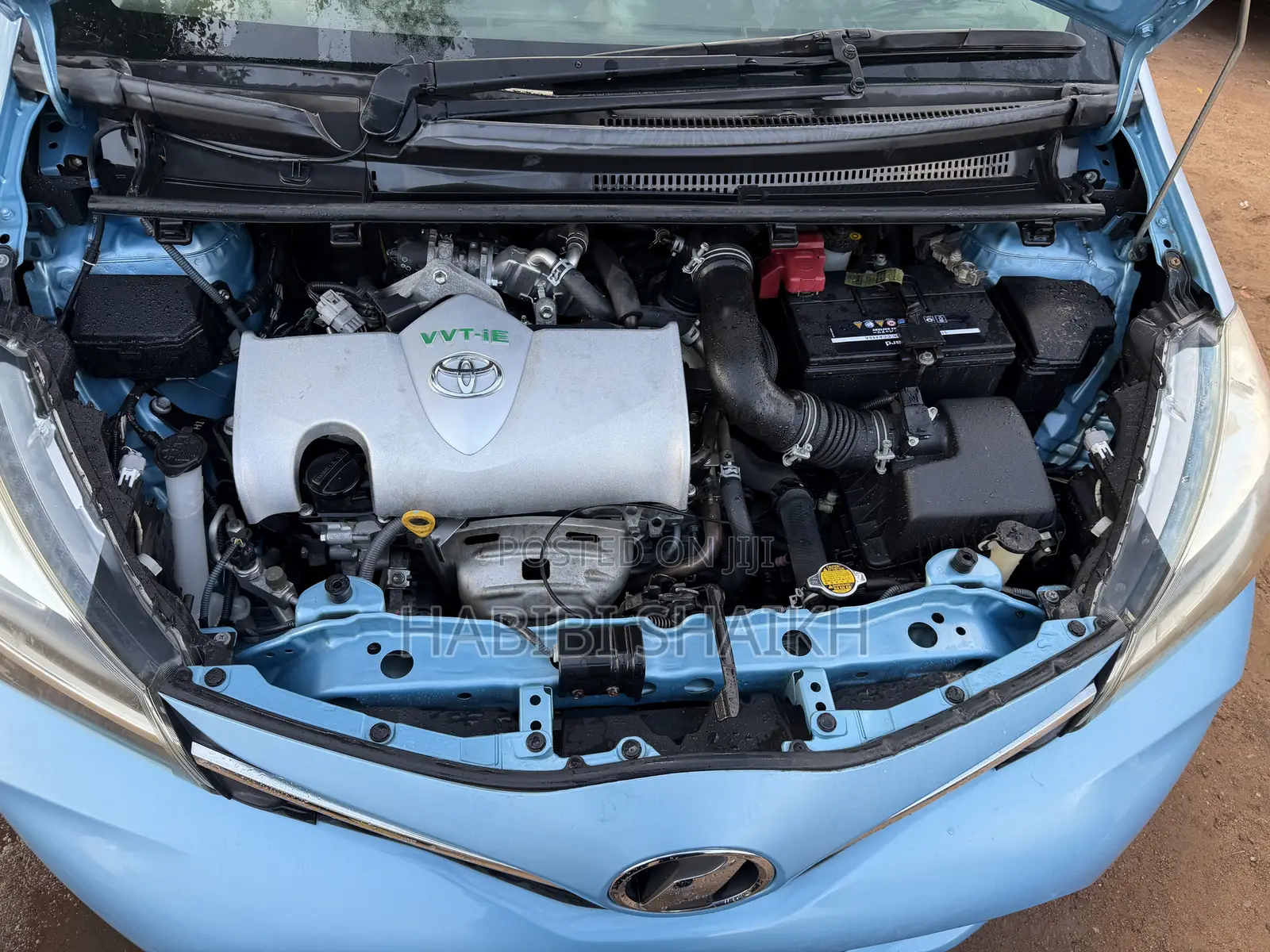 Toyota Vitz 1.3 FWD 5dr 2015 Blue