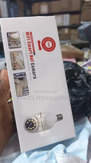 2mp Wireless PTZ Bulb Camera With Two Way Audio, V380 Pro