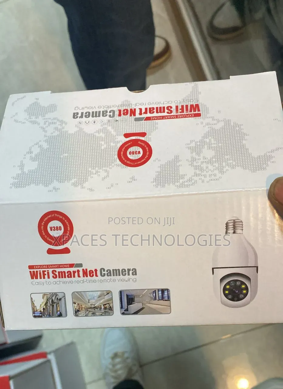 2mp Wireless PTZ Bulb Camera With Two Way Audio, V380 Pro