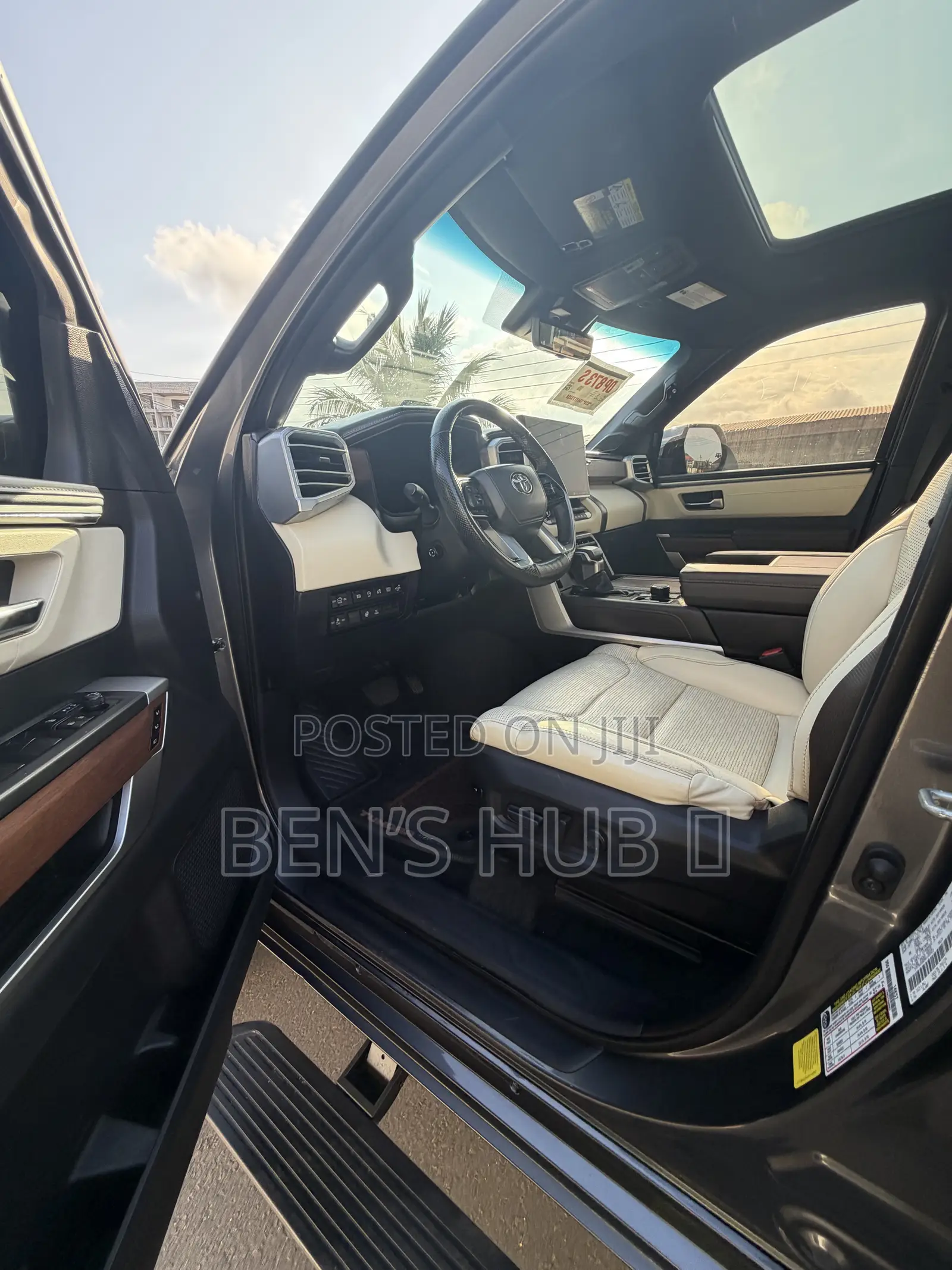 Toyota Tundra 1794 Edition CrewMax 5.5' Bed 2024 Gray