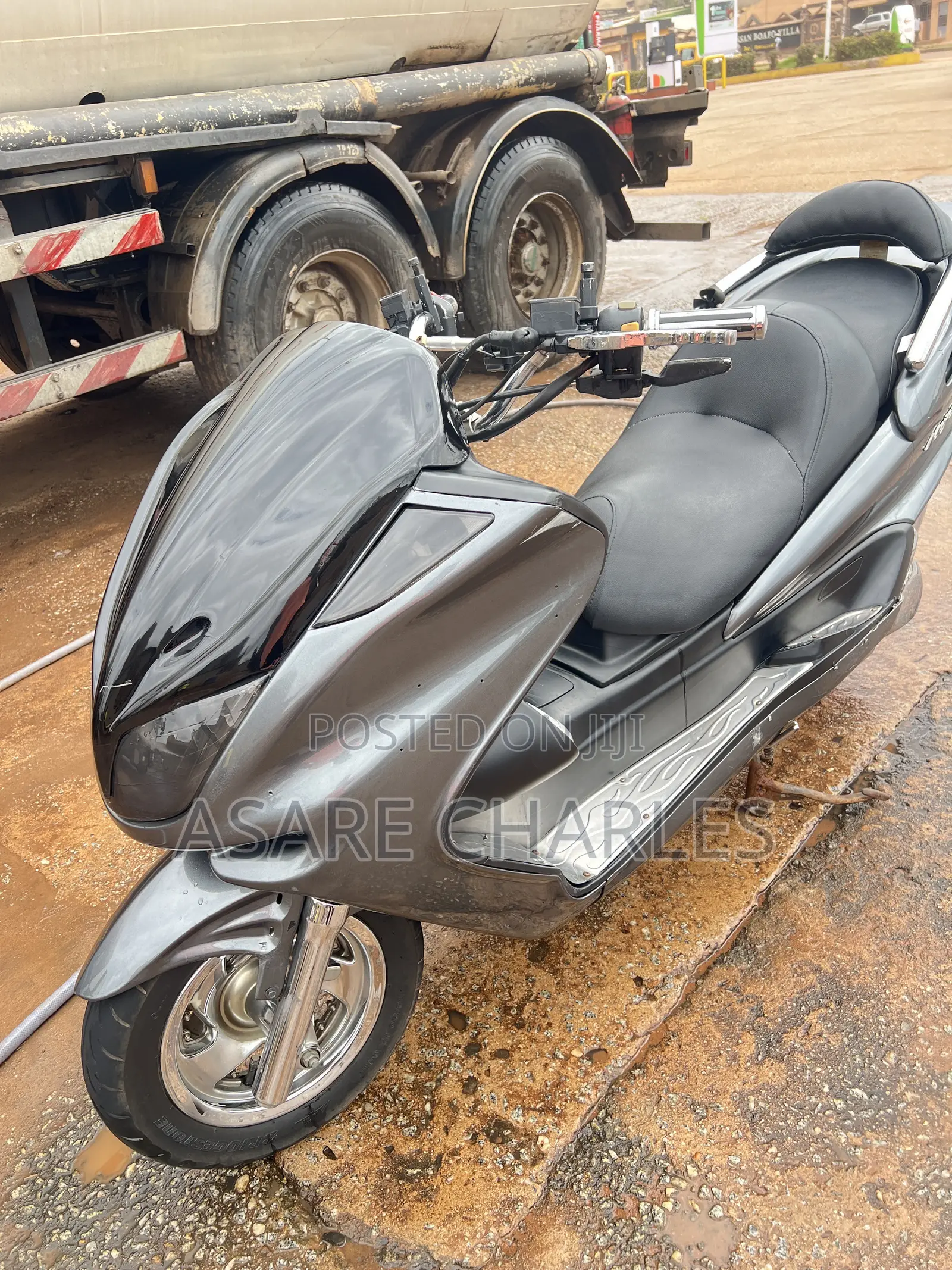 Yamaha Majesty 2010 Gray