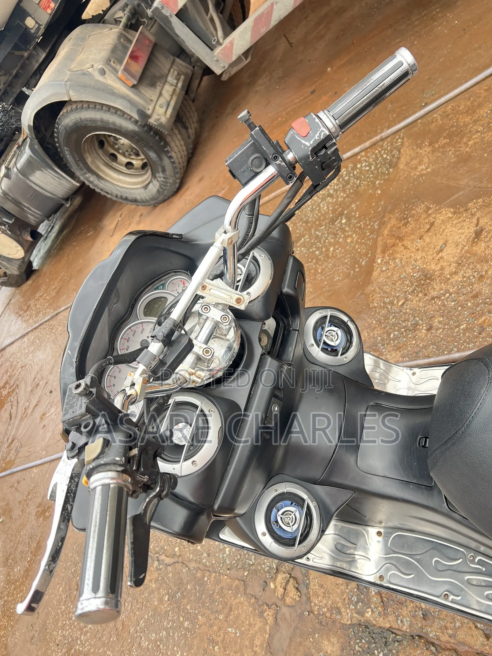 Yamaha Majesty 2010 Gray