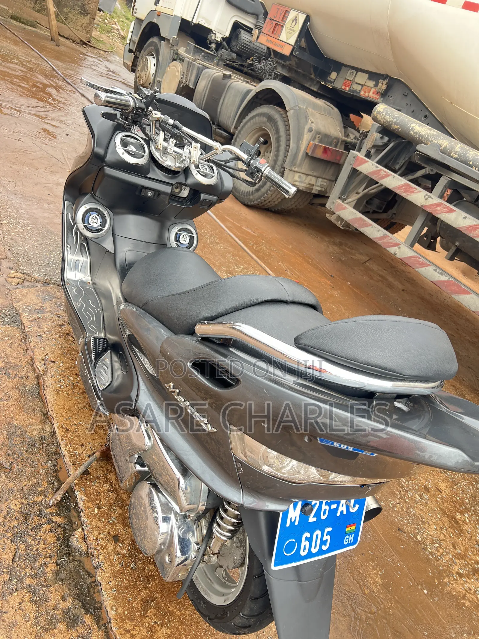 Yamaha Majesty 2010 Gray
